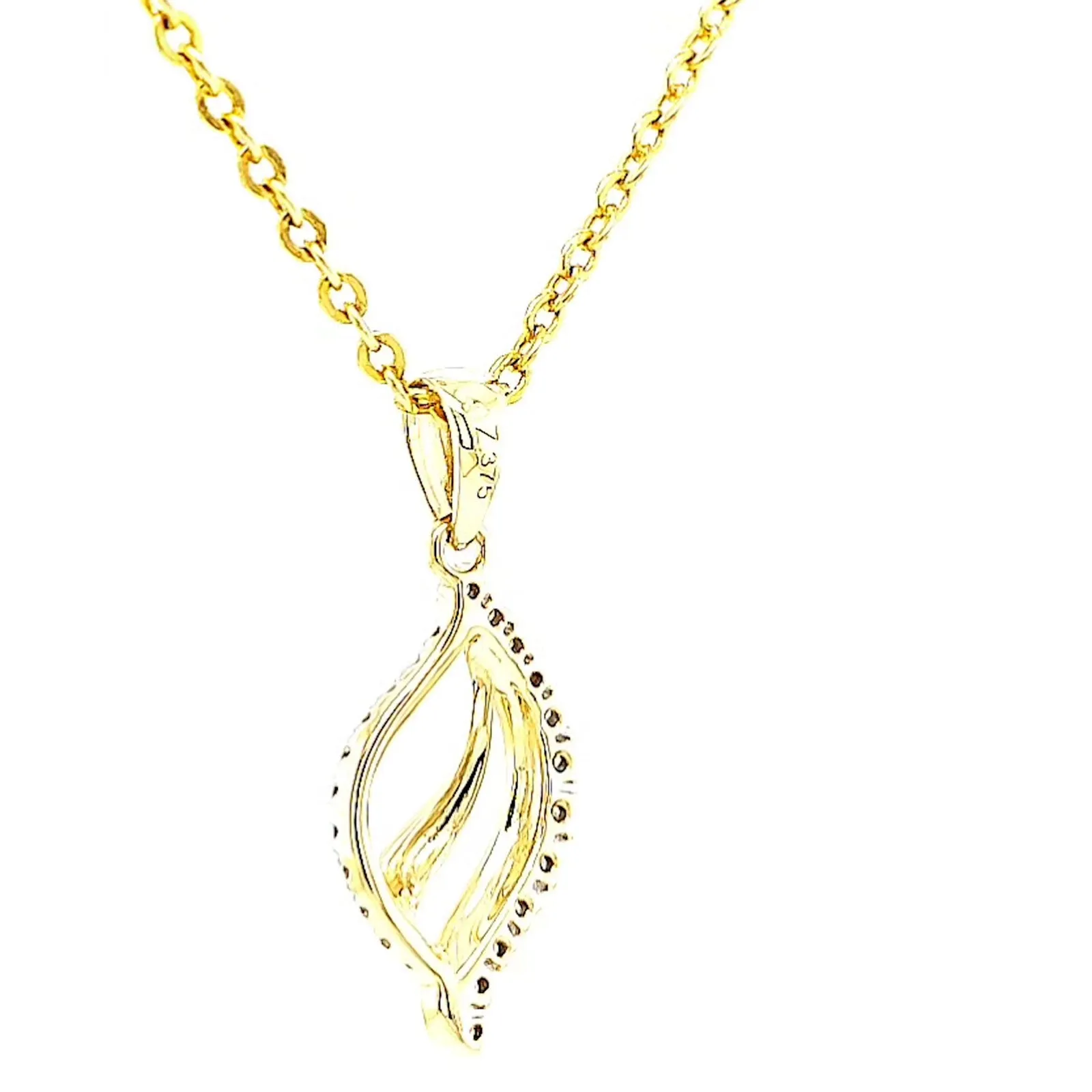 9ct Two Tone Gold with 0.10 Carat tw of Diamond Pendant