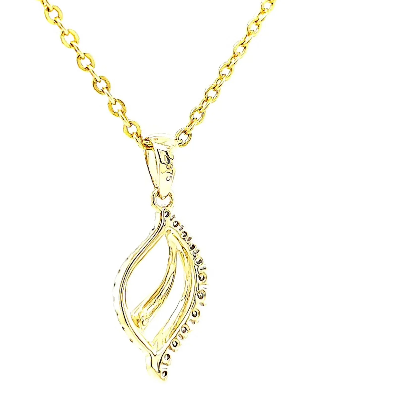 9ct Two Tone Gold with 0.10 Carat tw of Diamond Pendant