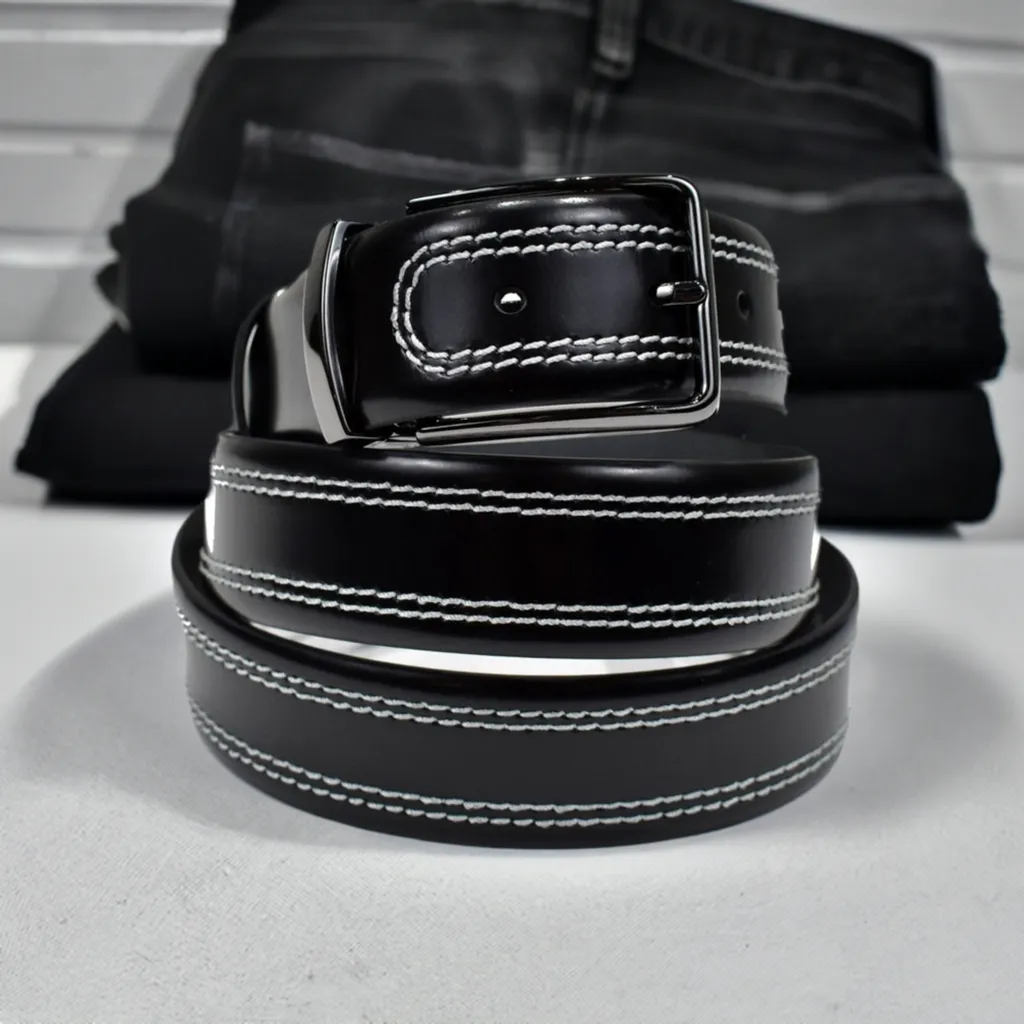 B11 Leather Contrast Stitch Belt