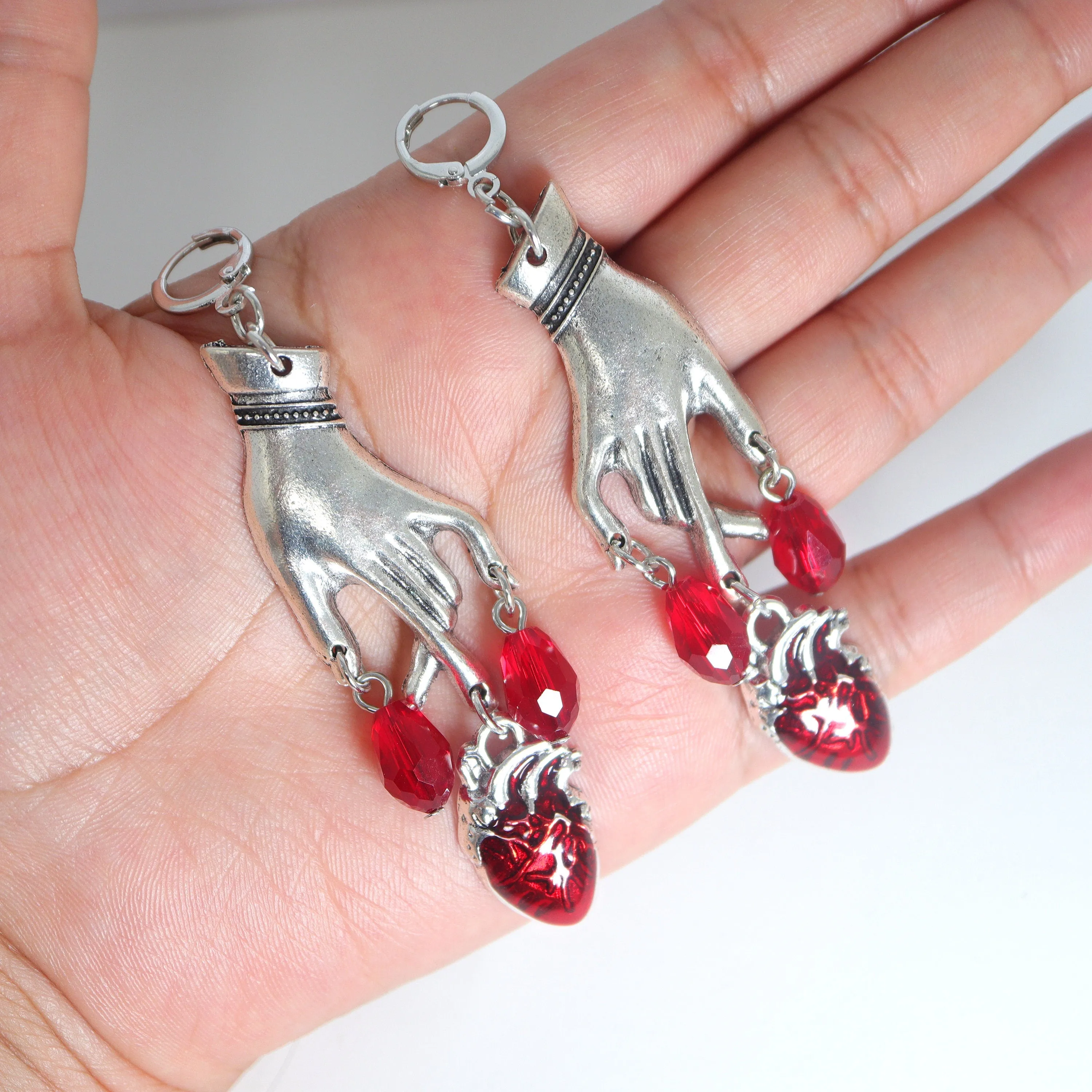 Bloody Red heart In Hands Halloween Earrings, Long Halloween Earrings, Scary Statement earrings.