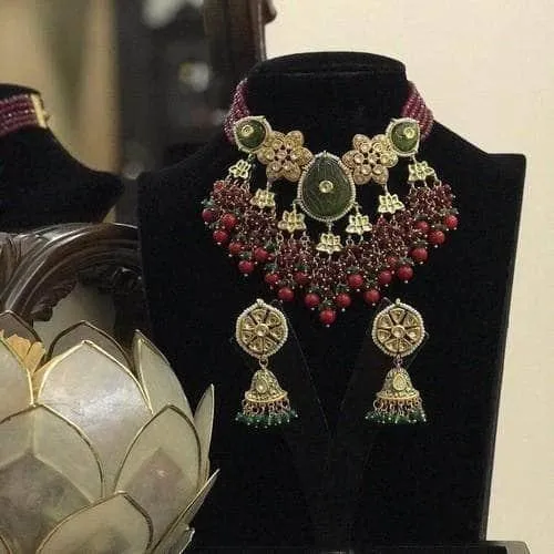 Drop Pendant Choker With Jumki Earring