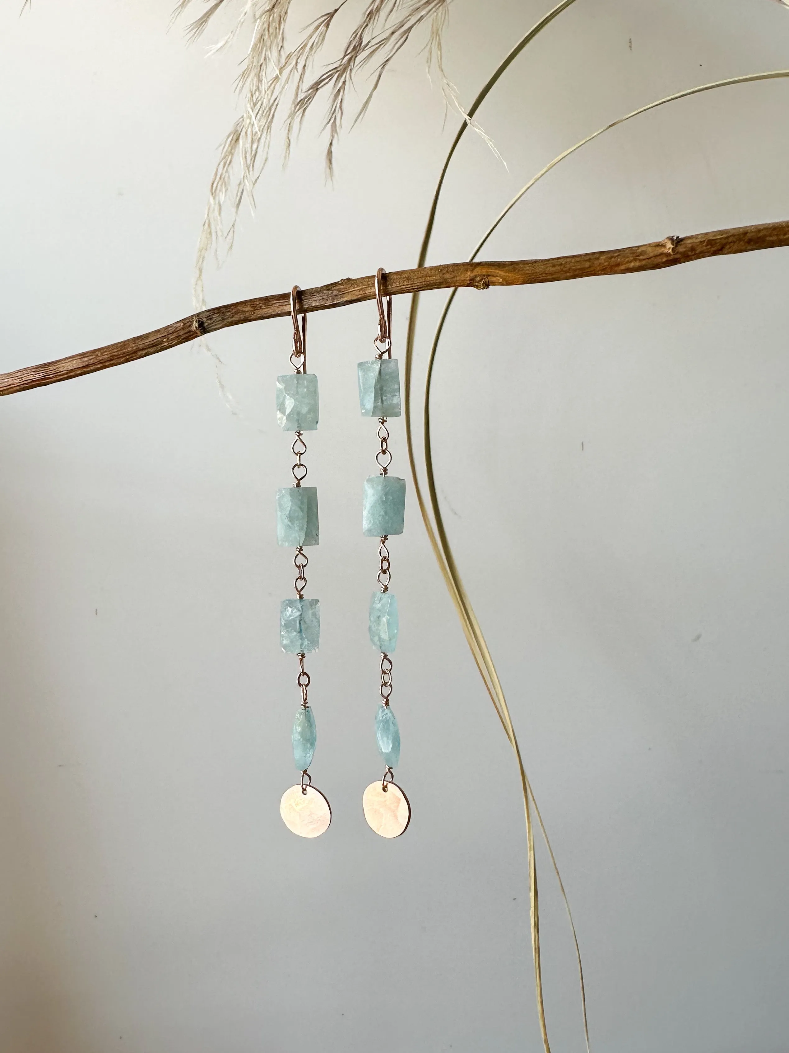 E2320 - rectangle moss aquamarine drop earrings with disc