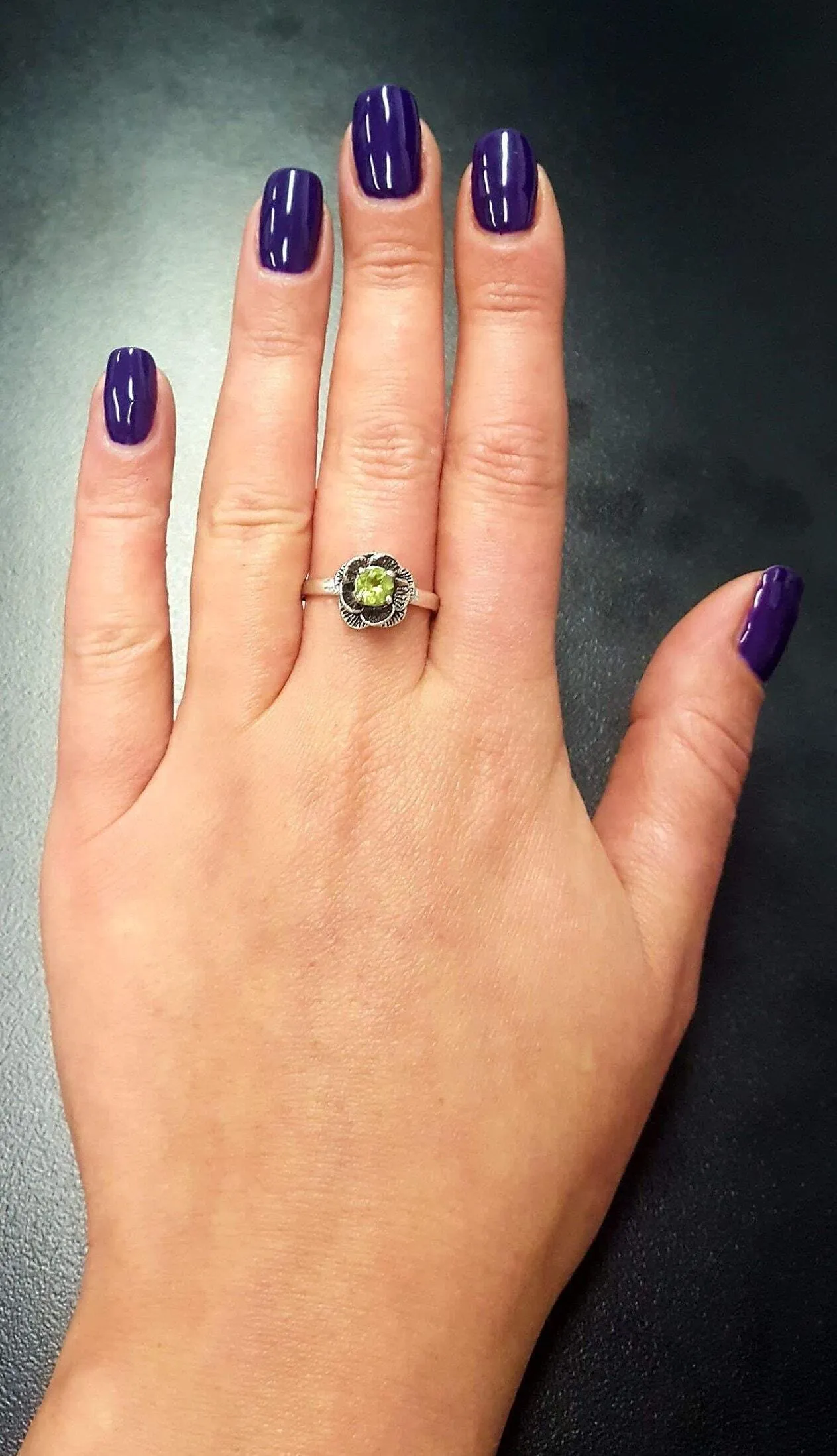 Green Flower Ring - Solitaire Peridot Ring - Vintage Rose Ring