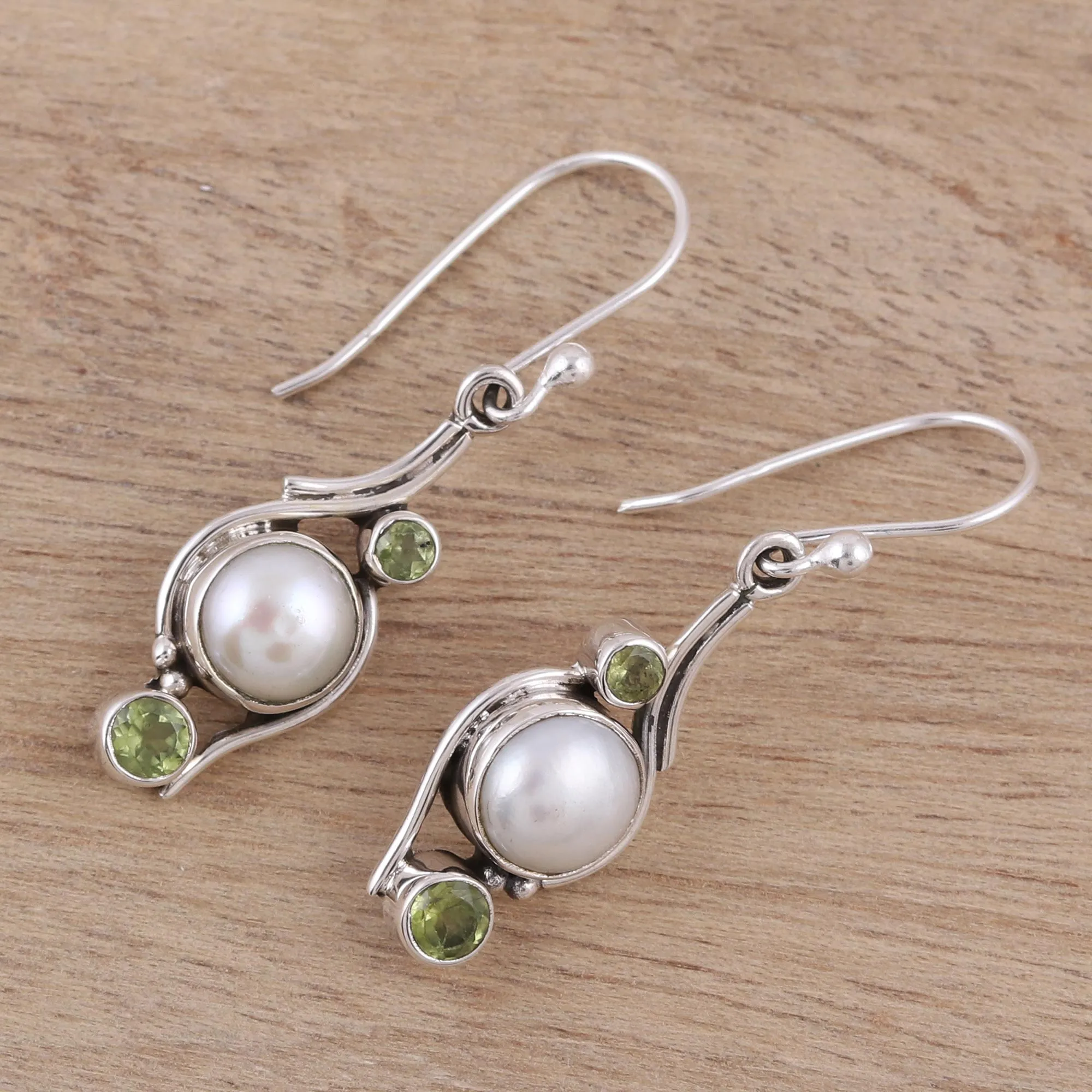 India Style Pearls and Peridot Earrings - Sweet Dreams | NOVICA