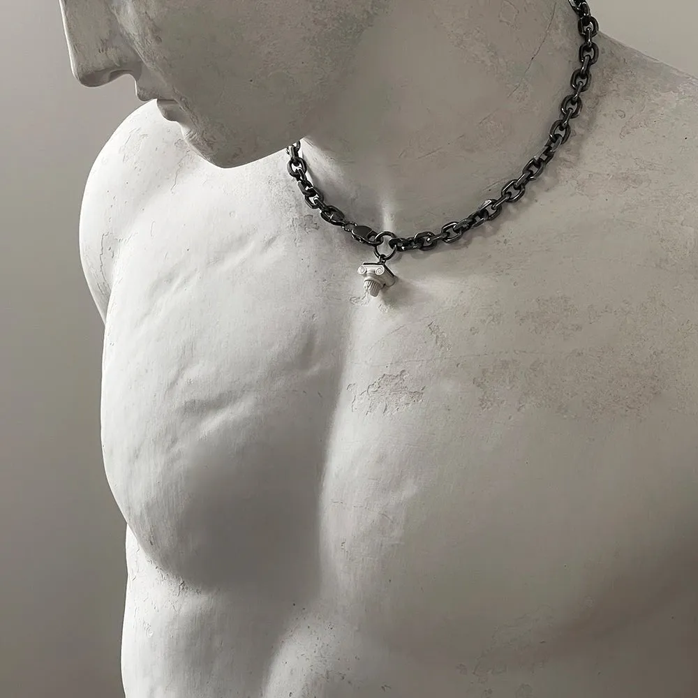 Ionic choker