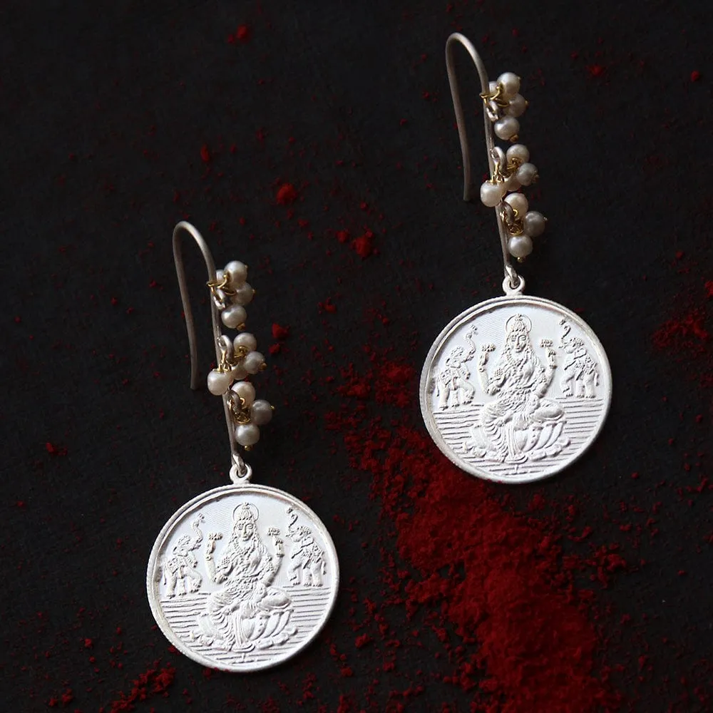 Kuber Coin Pearl Earring