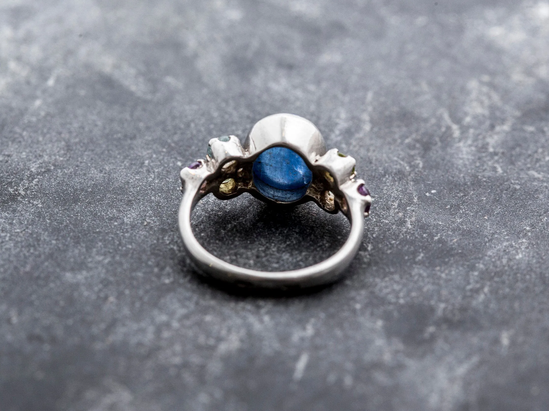 Kyanite Ring - Blue Oval Ring - Vintage Cocktail Ring