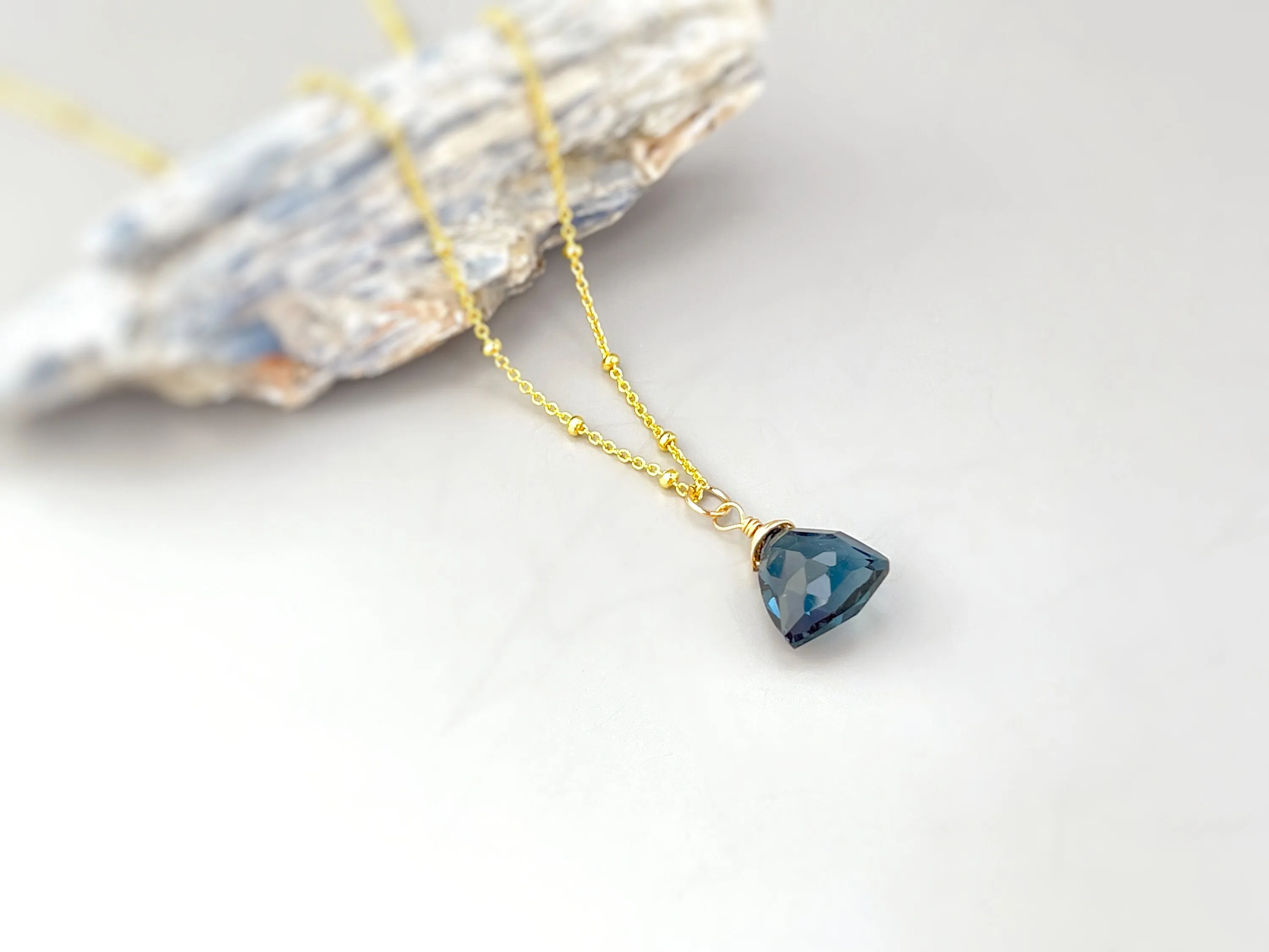 London Blue Topaz Quartz Necklace Gold, Silver, Rose Gold