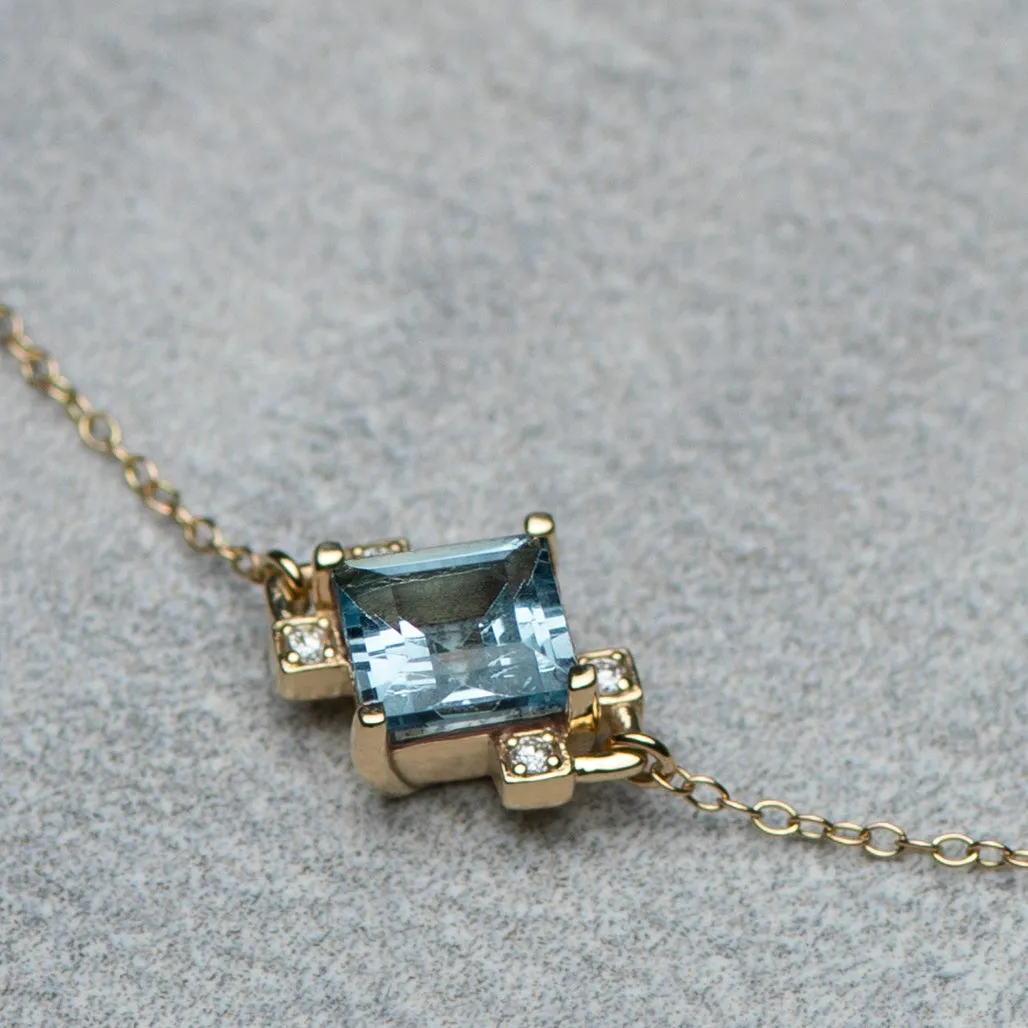 Nucleus Necklace - Sky blue topaz & diamonds