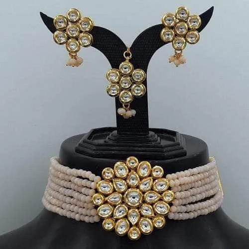 Round Kundan Patch Choker Necklace Set