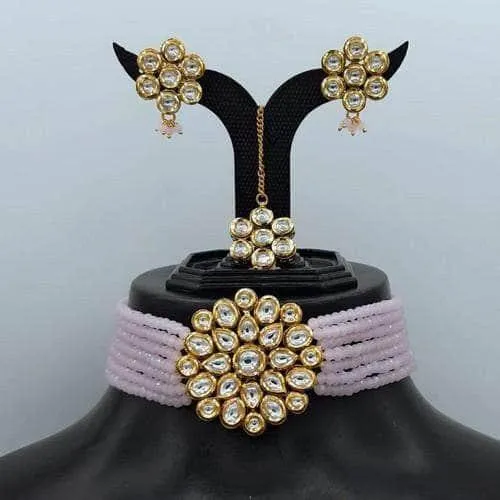 Round Kundan Patch Choker Necklace Set