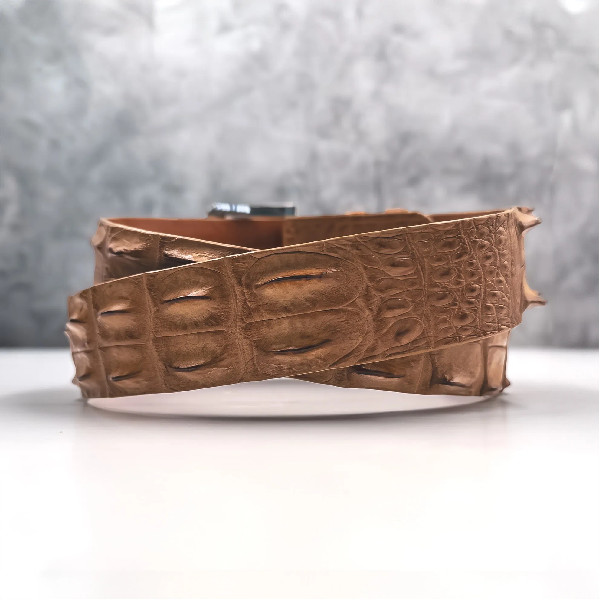 Saltwater Crocodile Belt: Gilded Sand