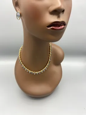 Sika Gold Shell Necklace And Earrings