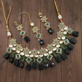 Star Antique Kundan Necklace Set