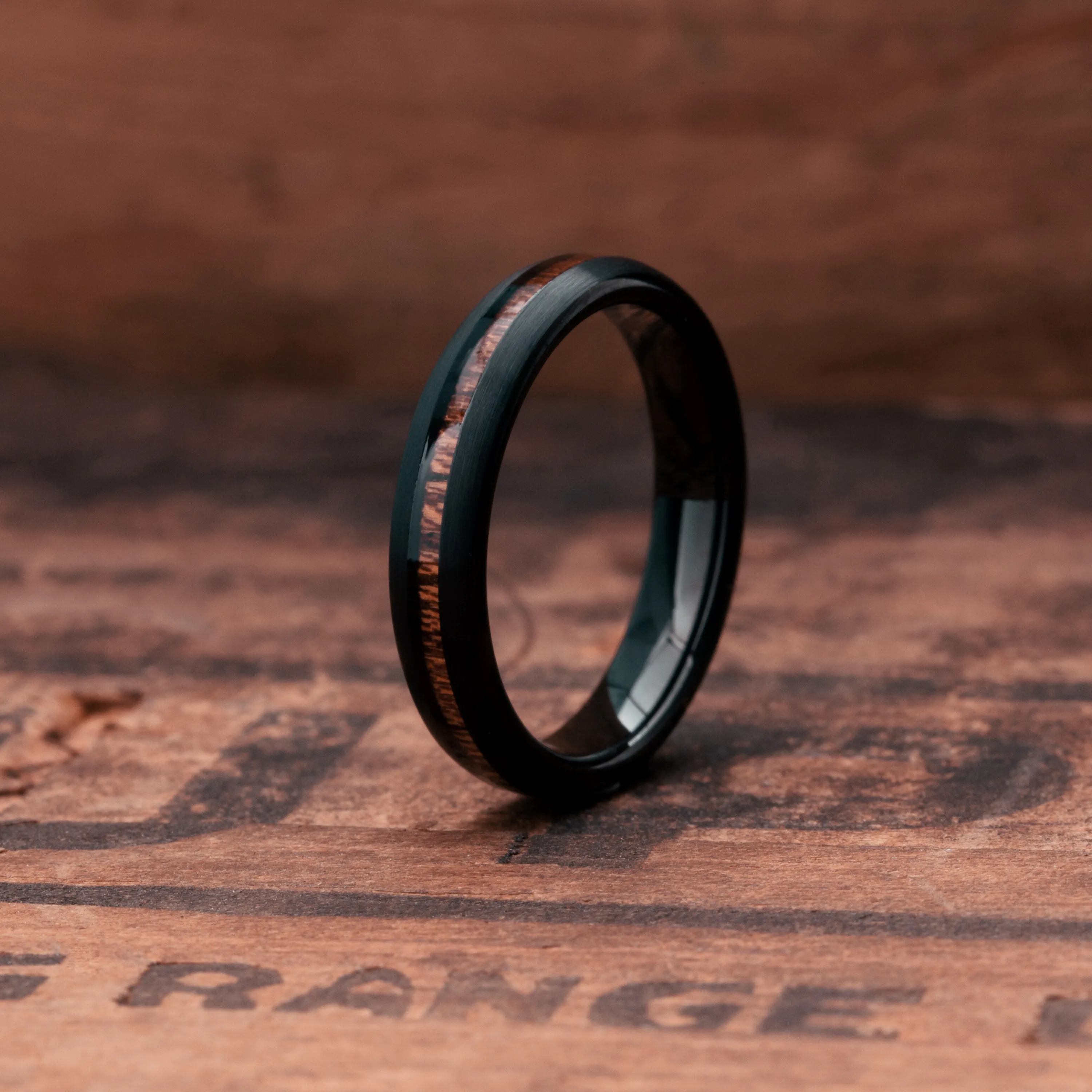 The Black Forest Woodland Ring (4mm)