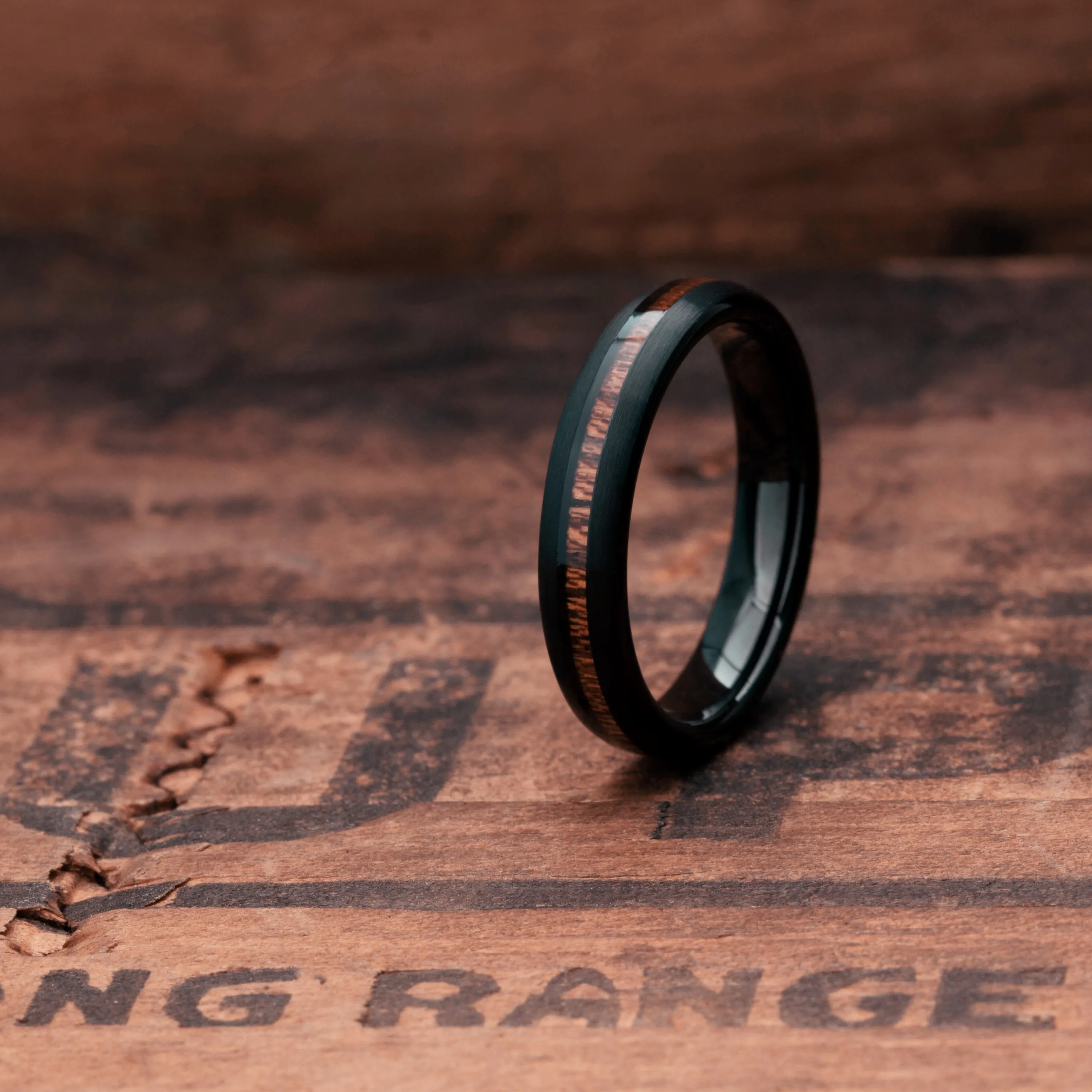 The Black Forest Woodland Ring (4mm)