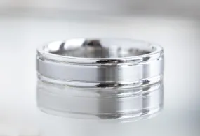 The Classic Men's Wedding Band