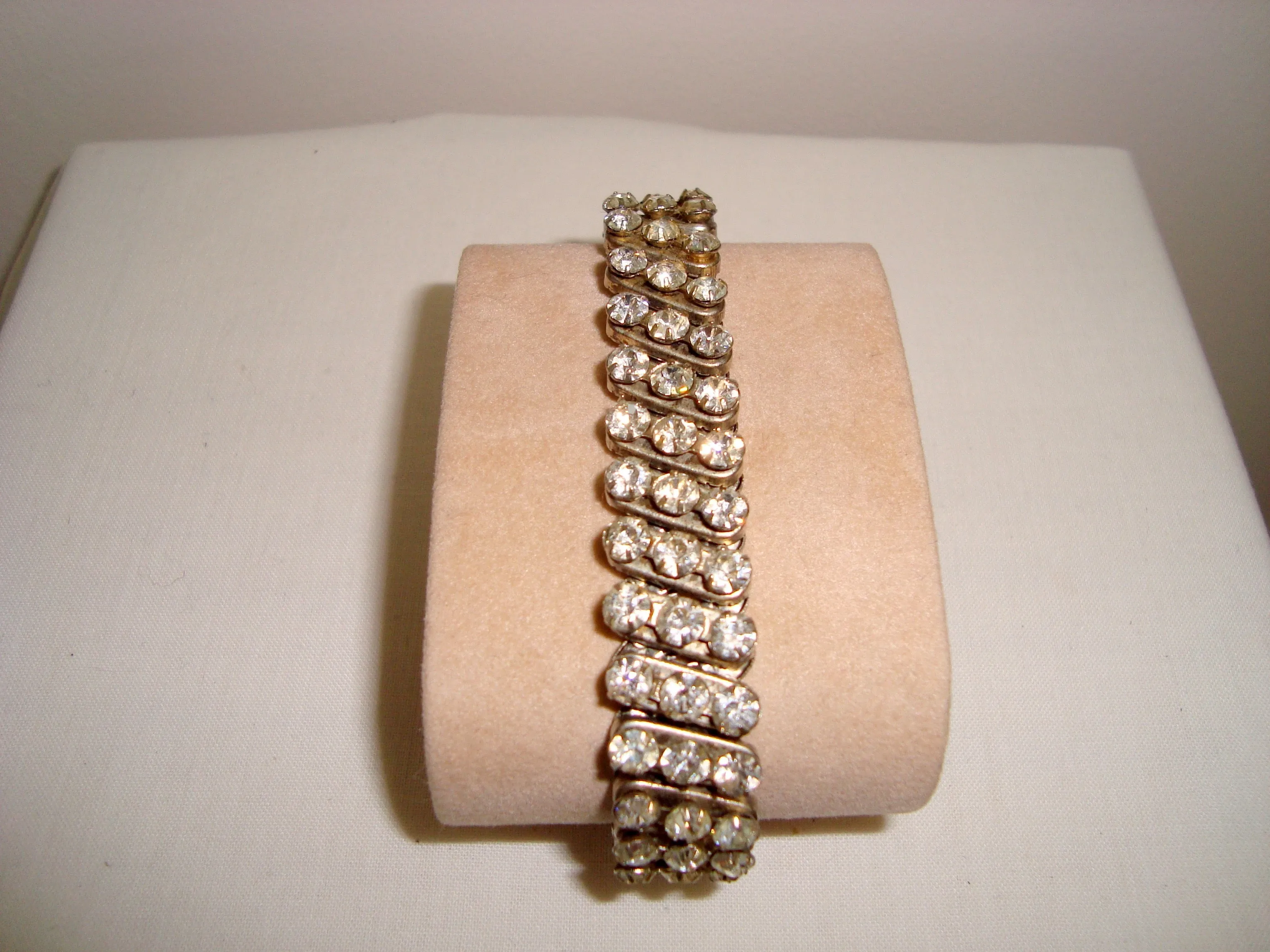 Vintage Diamante Expandable Bracelet