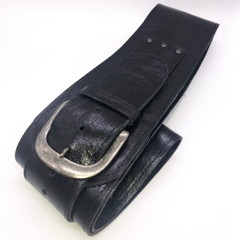 YES MZ: CURVED WIDE LEATHER BELT